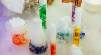 5 Reasons to Choose BSc in Chemistry